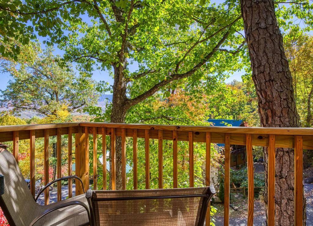 Four Bears Den, Hot Tub, 1089 Of Free Attraction Tickets For Each Paid Day, Dollywood And More Gatlinburg Exteriér fotografie