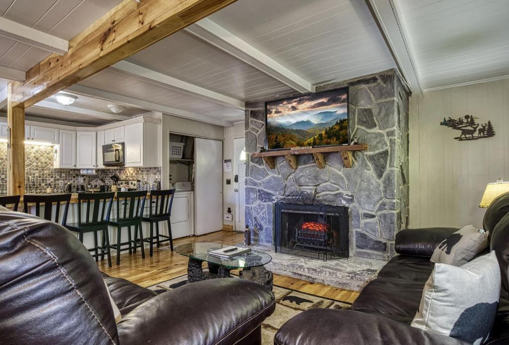 Four Bears Den, Hot Tub, 1089 Of Free Attraction Tickets For Each Paid Day, Dollywood And More Gatlinburg Exteriér fotografie