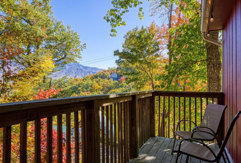 Four Bears Den, Hot Tub, 1089 Of Free Attraction Tickets For Each Paid Day, Dollywood And More Gatlinburg Exteriér fotografie