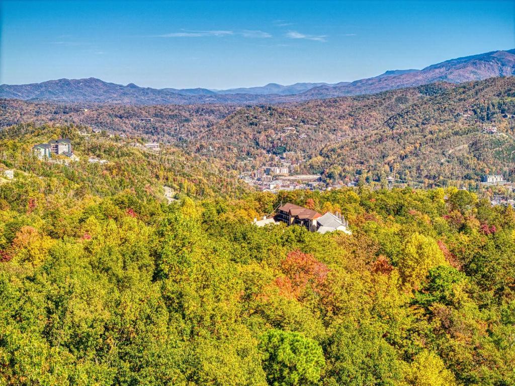 Four Bears Den, Hot Tub, 1089 Of Free Attraction Tickets For Each Paid Day, Dollywood And More Gatlinburg Exteriér fotografie