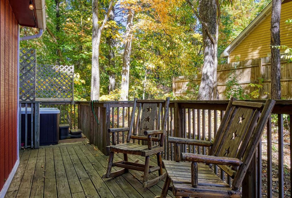 Four Bears Den, Hot Tub, 1089 Of Free Attraction Tickets For Each Paid Day, Dollywood And More Gatlinburg Exteriér fotografie